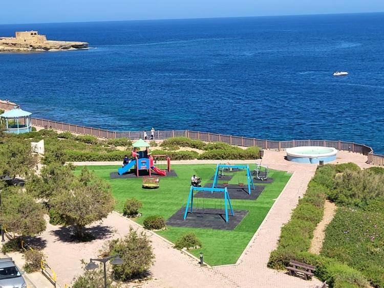 Seafront Apartment No 10 Marsalforn Luaran gambar